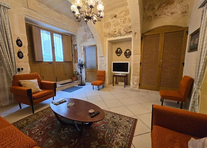 Charming Rustic Getaway In Xaghra, Gozo.
