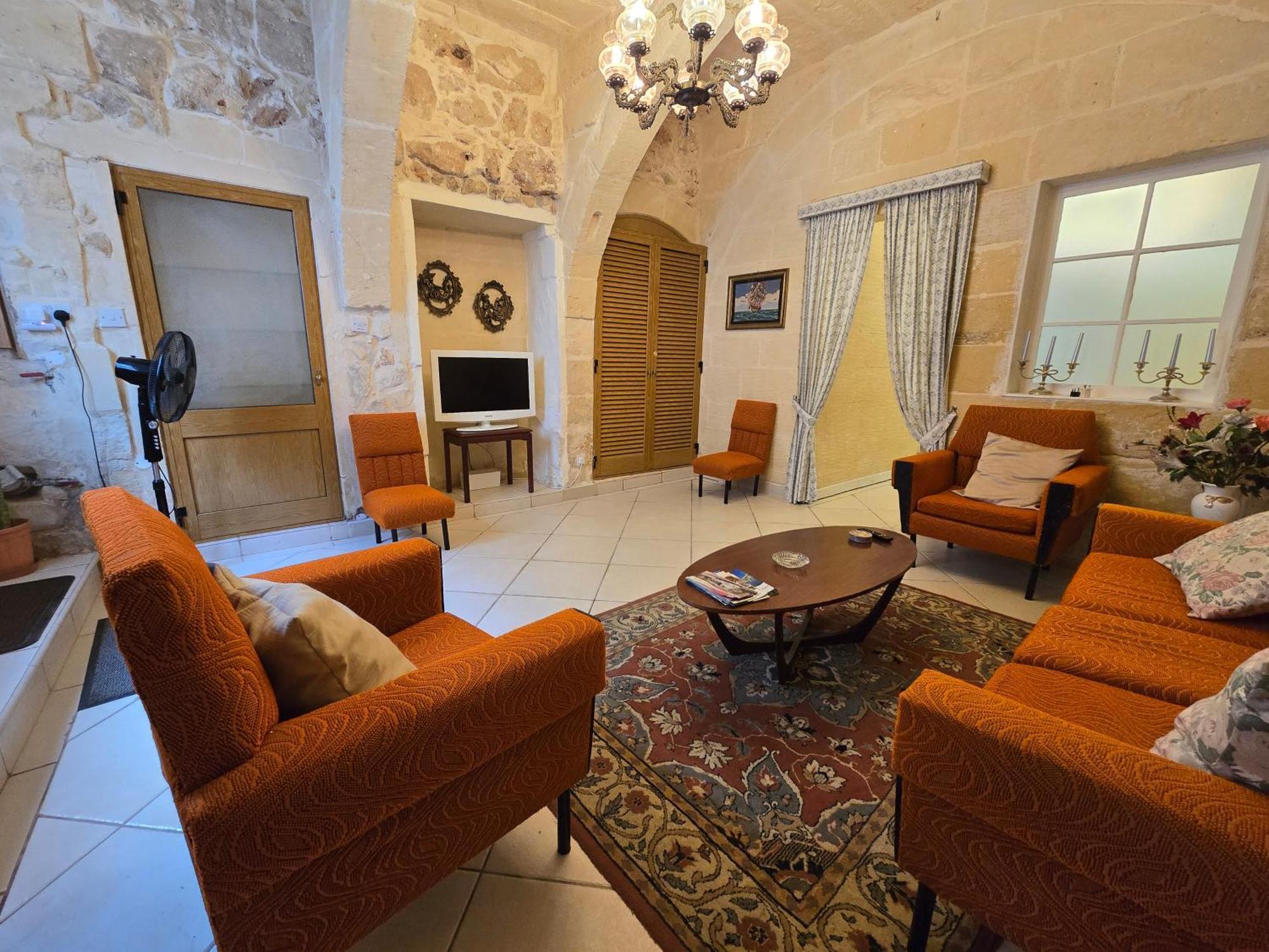 Charming Rustic Getaway In Xaghra, Gozo.
